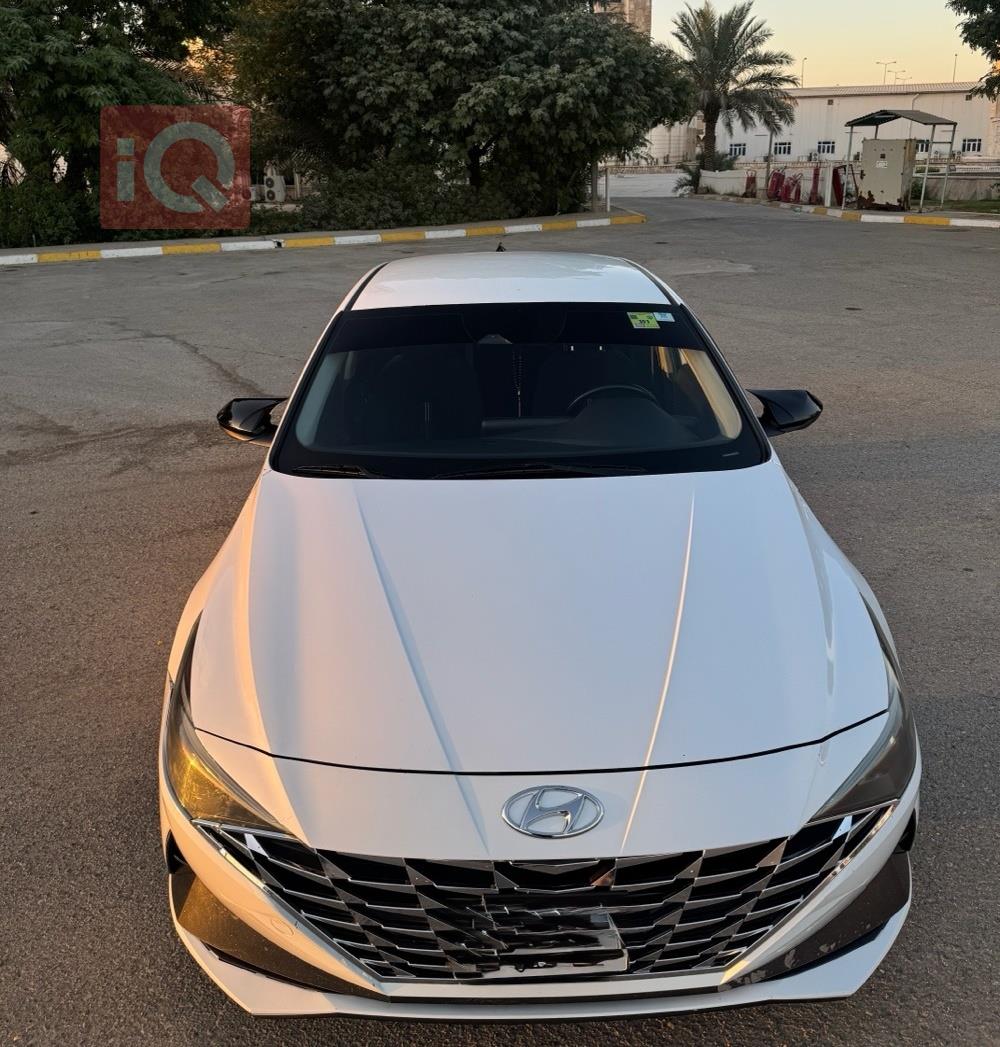 هیوندای ئەلەنترا